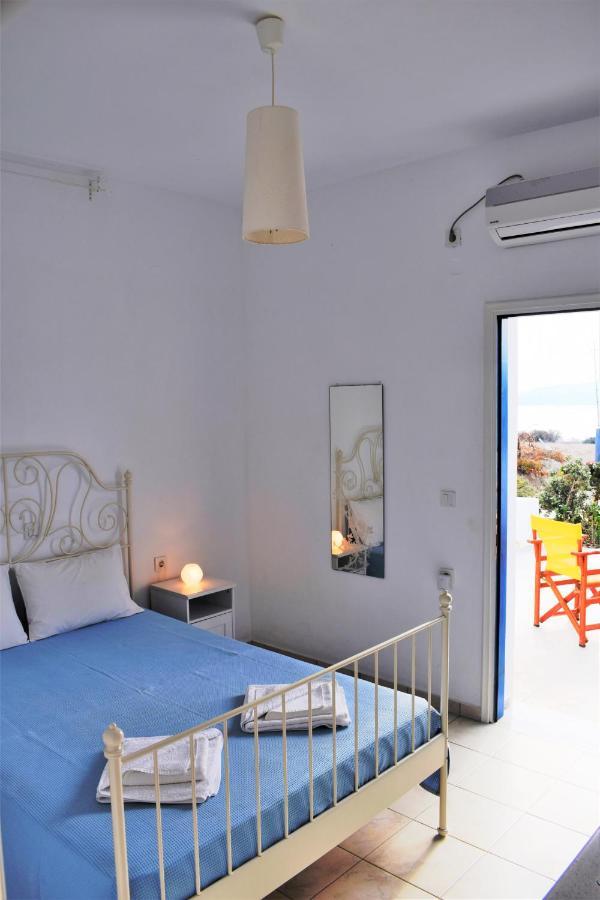 Onar Studios Milos Junior Adamantas  Luaran gambar